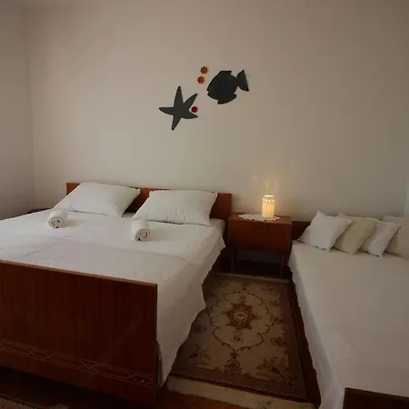Wunderschoene Ferienwohnung In Mit Eigenem Balkon *