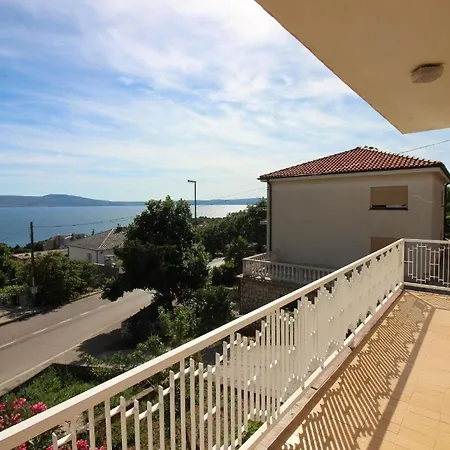 Wunderschoene Ferienwohnung In Mit Eigenem Balkon * Novi Vinodolski